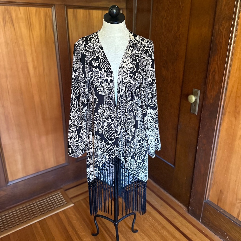 Lace Print Fringe Duster in Black & White Cream, Light Weight Long Kimono Boho